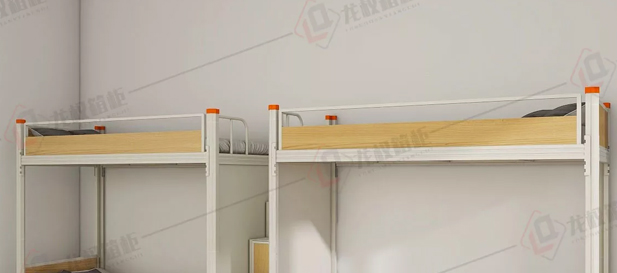 宿舍上下床哪个位置好